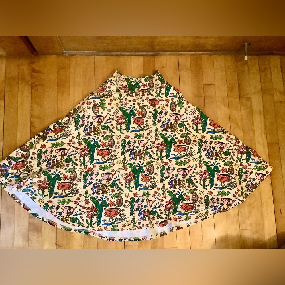 Nooworks Francis skirt bug out print